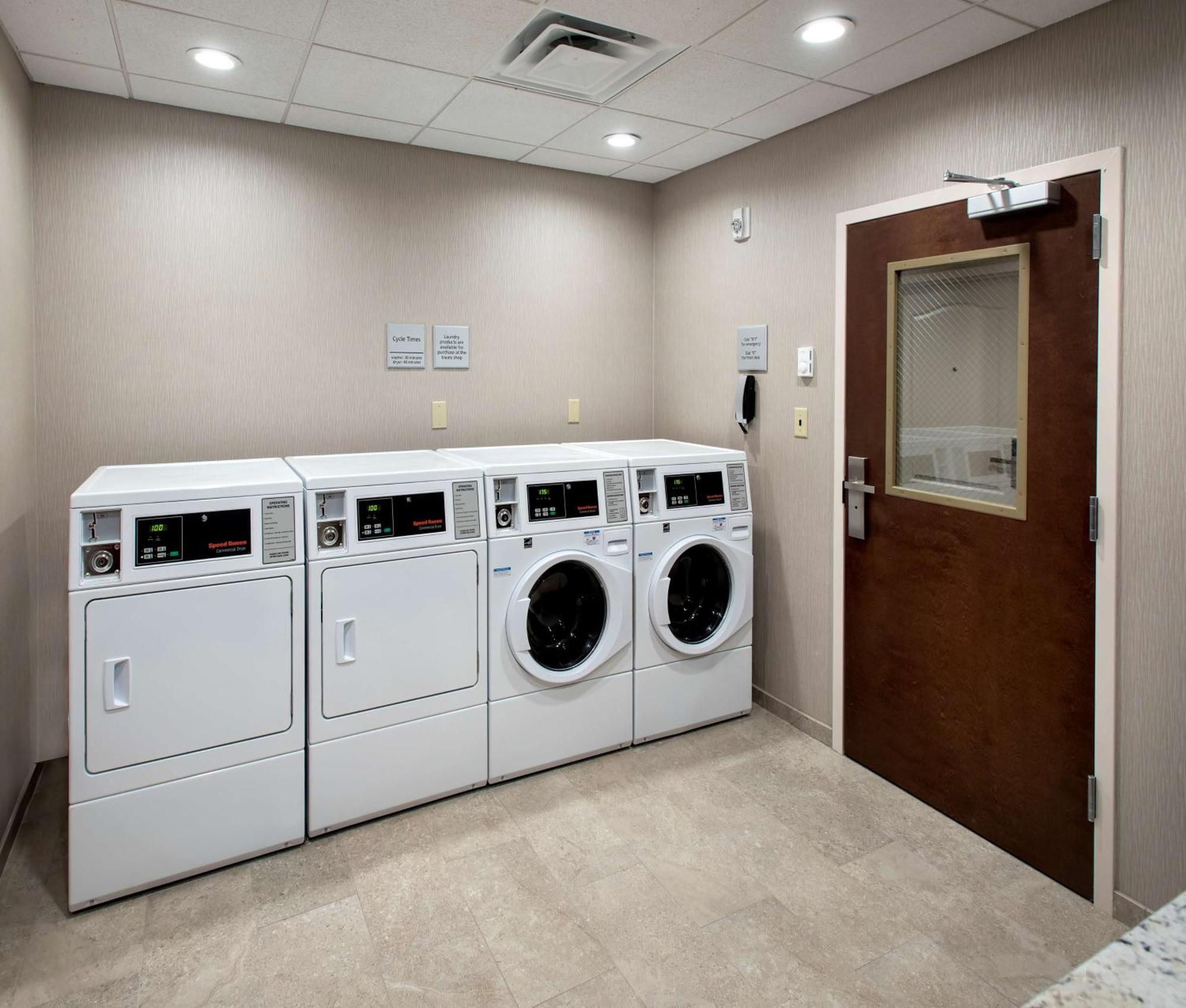 Hampton Inn By Hilton New Paltz, Ny Ngoại thất bức ảnh